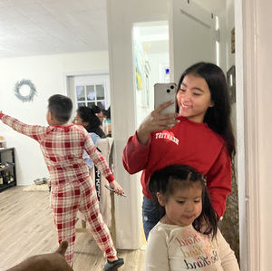 Meet your Posher, Brianna